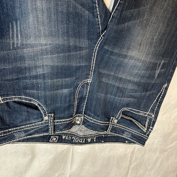 L.A. Idol Blue Ankle Cropped Jeans with Embroidered Detail - Picture 5 of 10